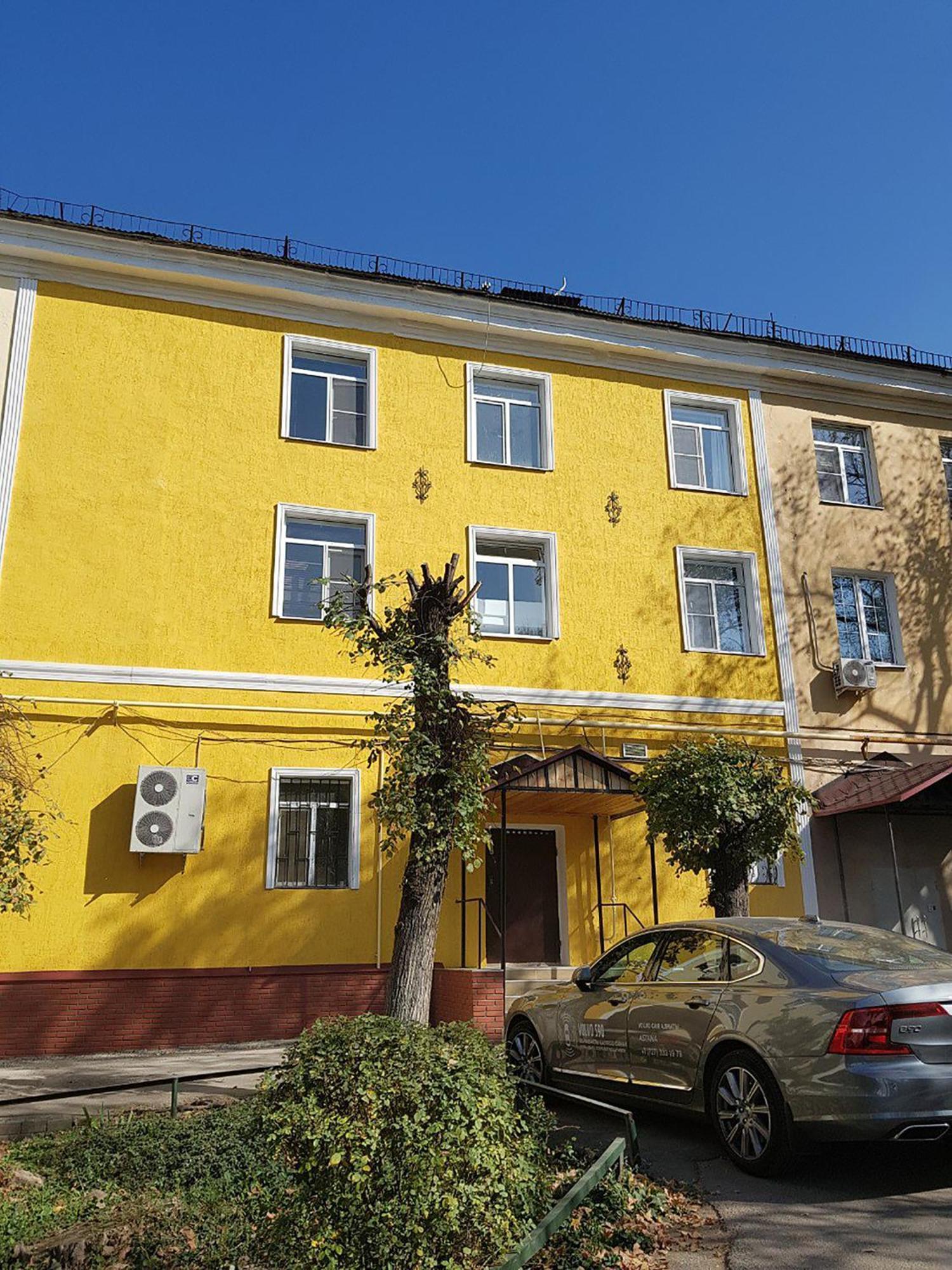 Opera Apartments Alma-Ata Buitenkant foto