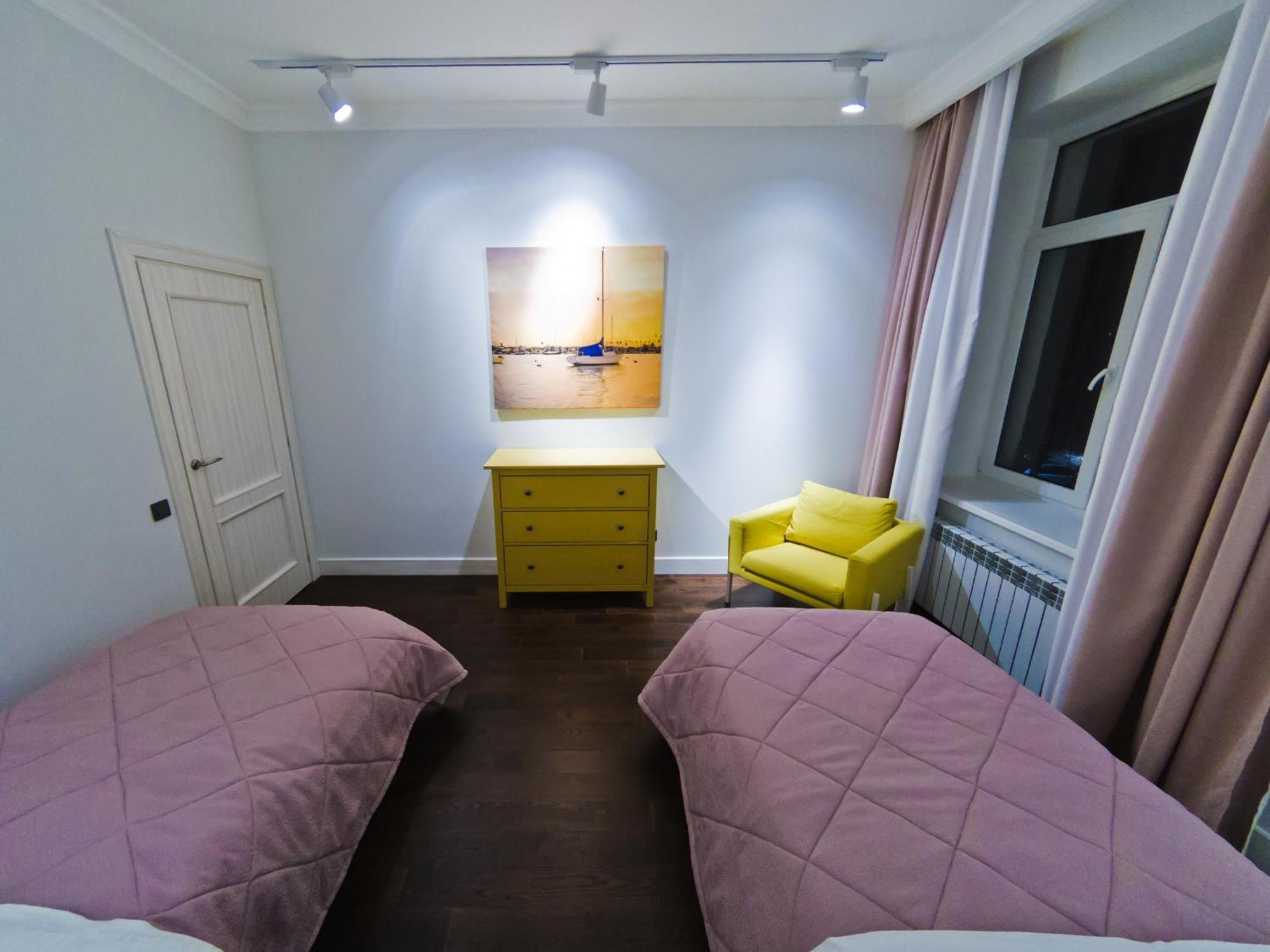 Opera Apartments Alma-Ata Buitenkant foto